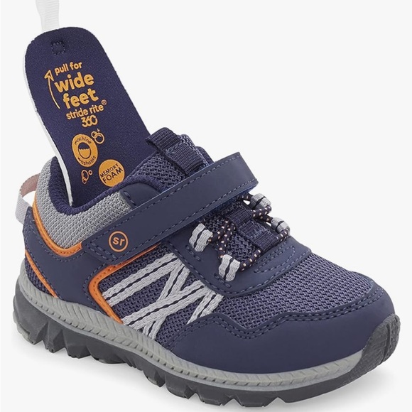 Stride Rite 360 Boy's Artin 3.0 Sneaker - Picture 2 of 6